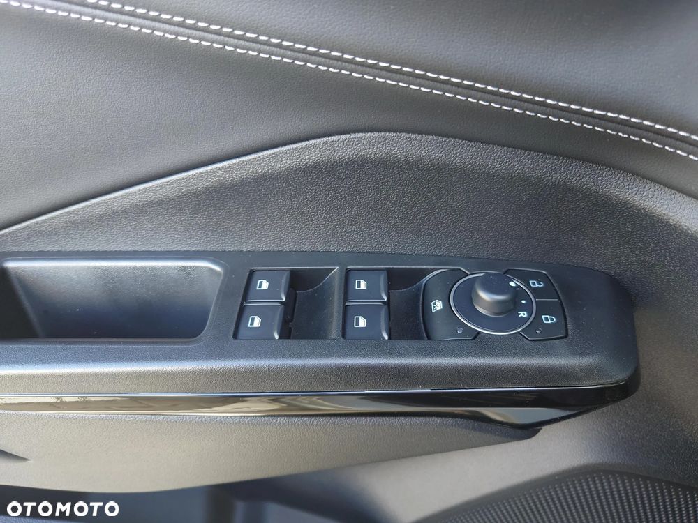 Ford Puma 1.0 EcoBoost mHEV Titanium DCT - 25