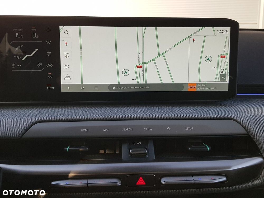 Kia EV4 81.4kWh Business Line - 21