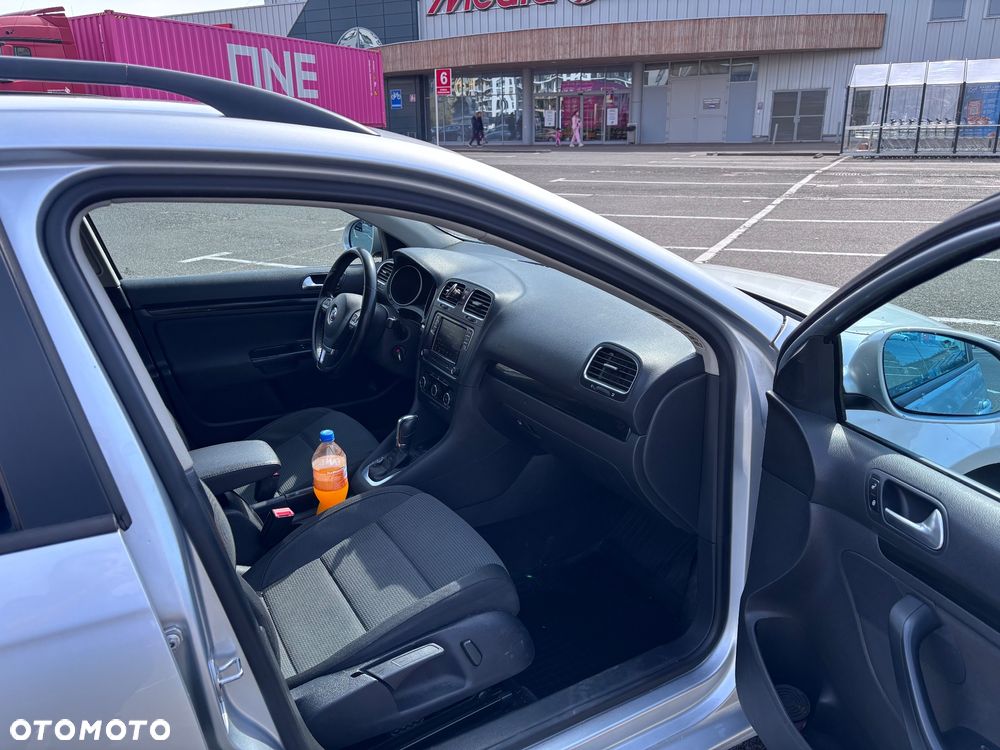 Volkswagen Jetta - 13