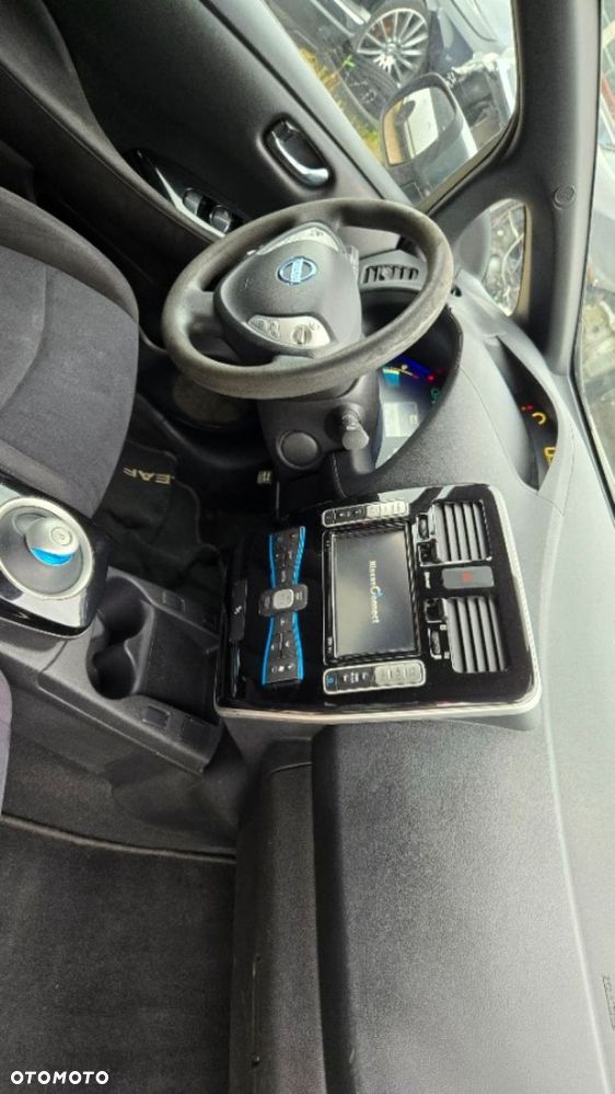 Nissan Leaf - 21