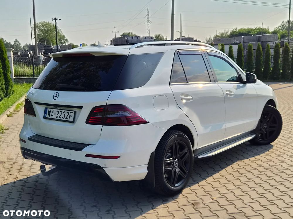 Mercedes-Benz ML 350 BlueTEC 4-Matic - 4