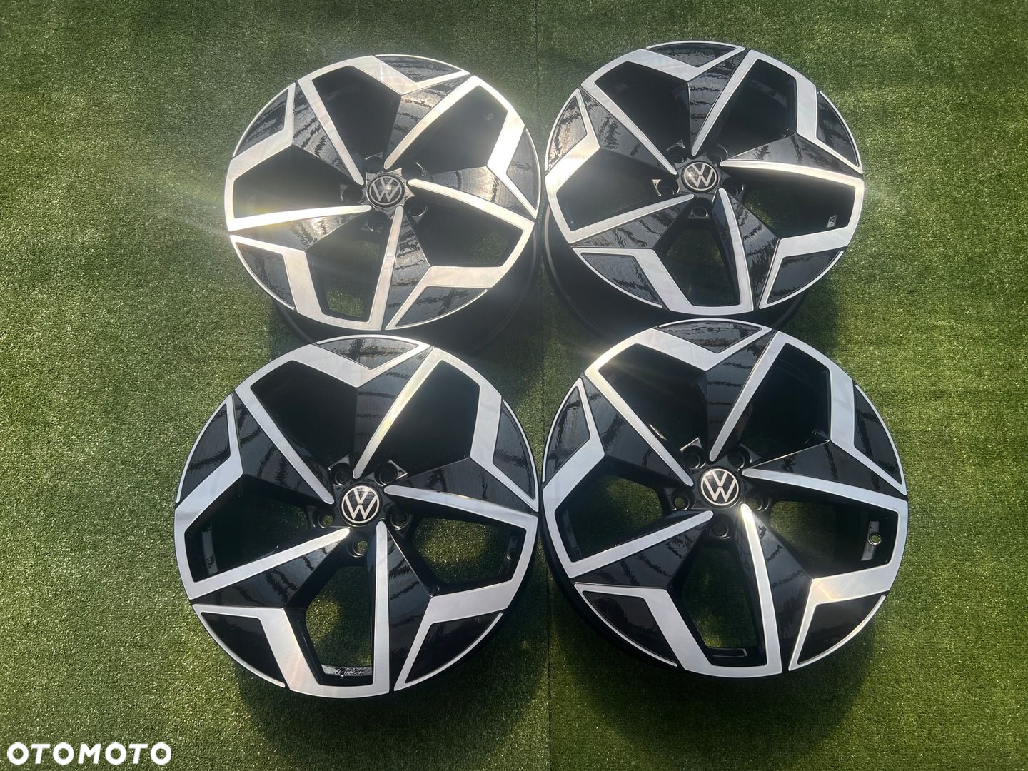 KOMPLET FELG FELGI ALU VOLKSWAGEN VW ID3 ID.3 GOLF TIGUAN 19 ORYGINALNE - 3