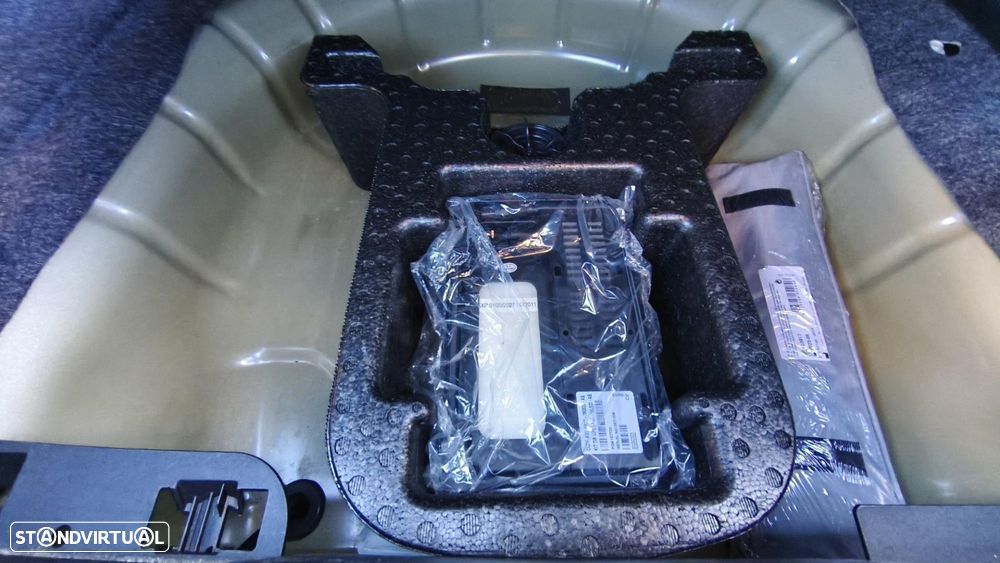 Ford Mustang 2.3i EcoBoost Aut. - 24