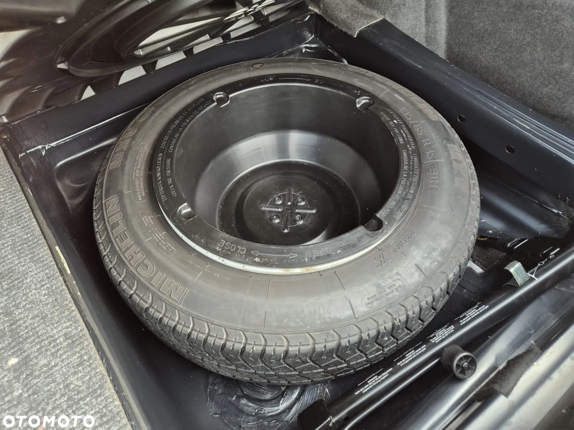 Mercedes-Benz W124 (1984-1993) - 15