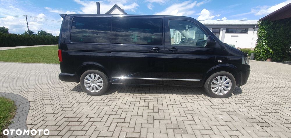 Volkswagen Multivan - 2