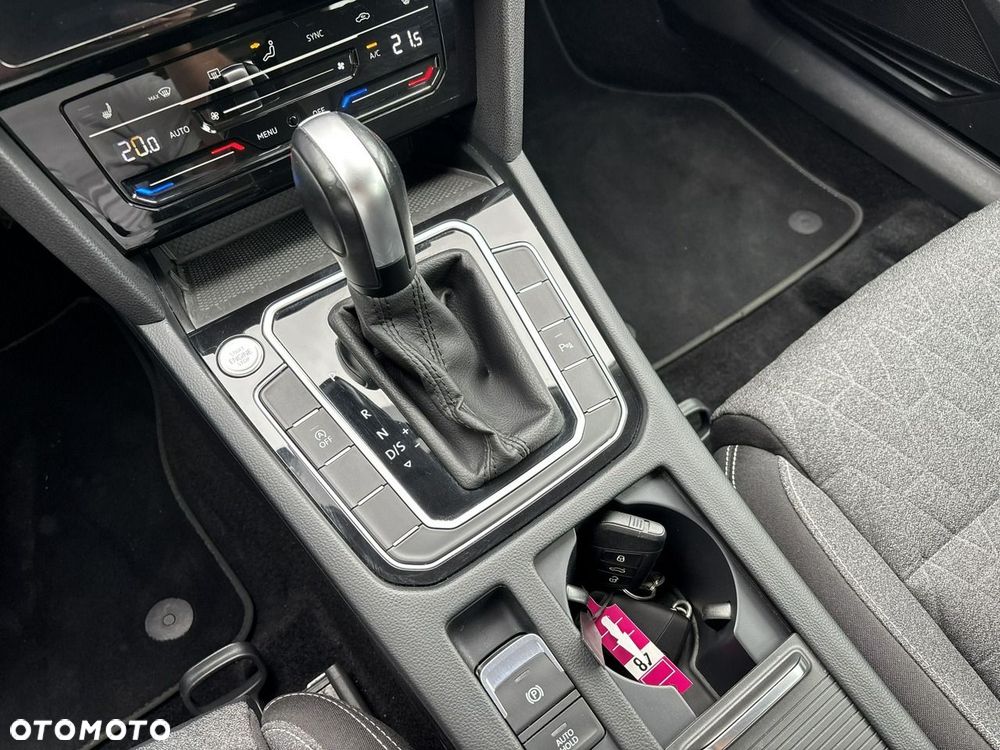 Volkswagen Passat 1.5 TSI EVO Business DSG - 17