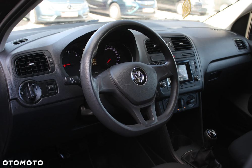 Volkswagen Polo 1.4 TDI Comfortline - 23