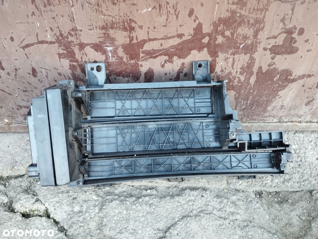 Wlot Roleta Żaluzja kierownica powietrza Kia EV6 86991-CVAA0 86981-CVAA0 - 3