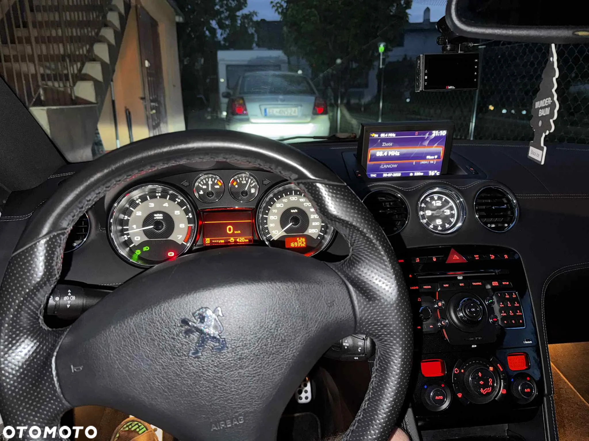 Peugeot RCZ 1.6 THP - 11