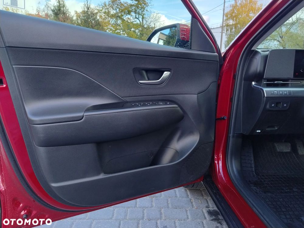 Hyundai Kona - 11