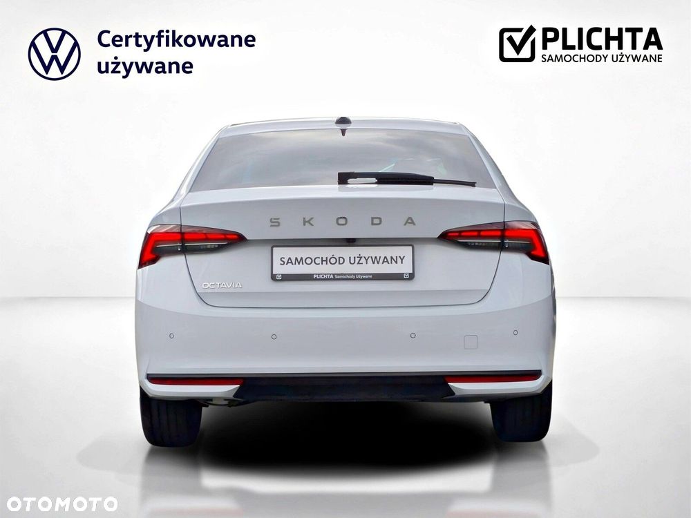 Skoda Octavia 1.5 TSI mHEV Selection DSG - 5