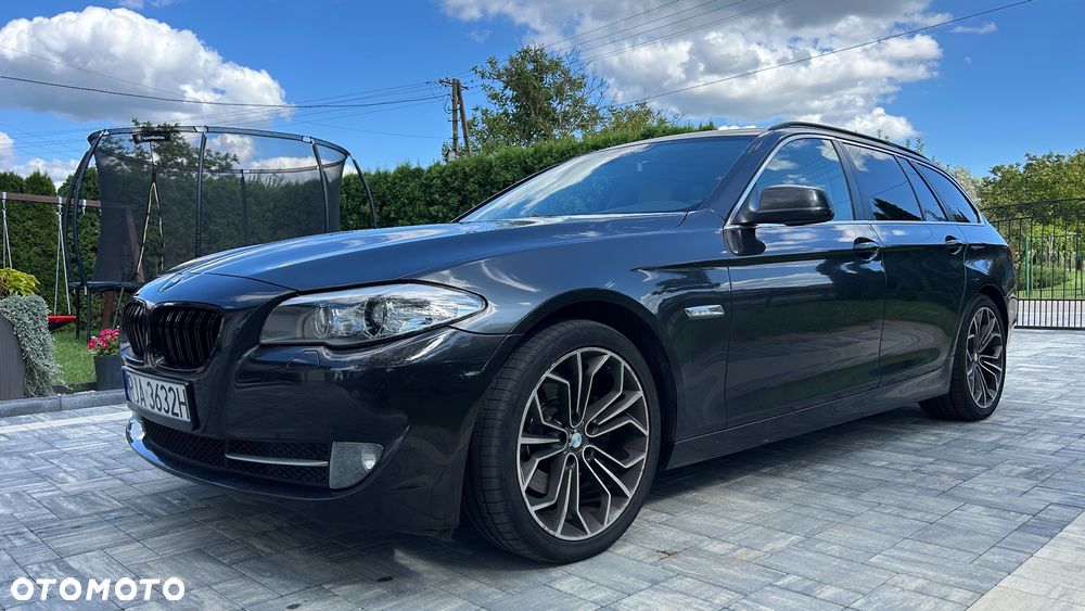 BMW Seria 5 520d Luxury Line - 3