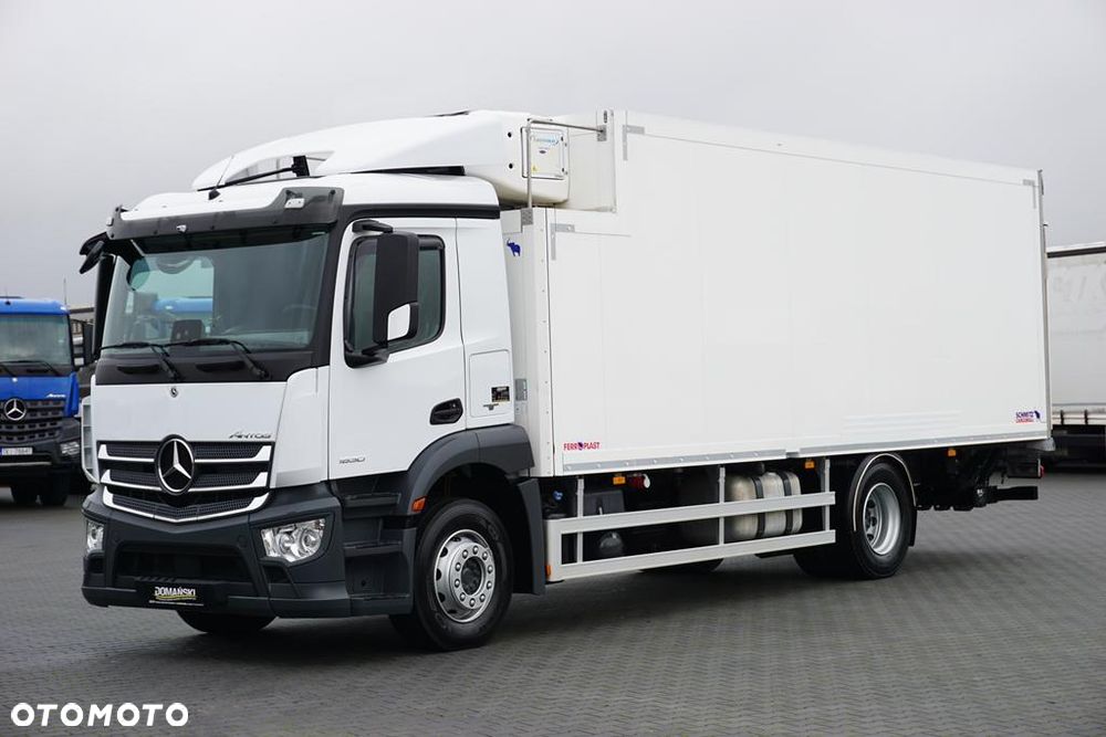 Mercedes-Benz Antos / 1830 / Euro 6 / Chłodnia + Winda / 18 Palet