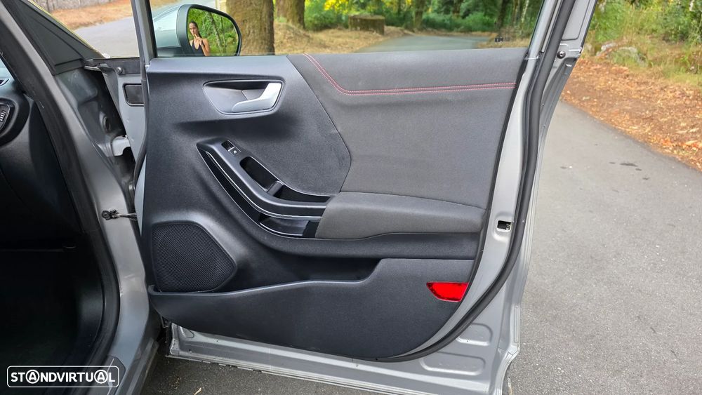 Ford Puma 1.0 EcoBoost Hybrid ST-LINE DESIGN - 9