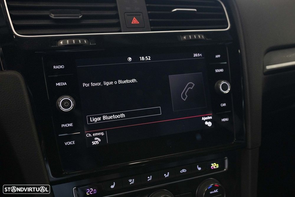 VW Golf GTI 2.0 TSI OPF DSG Performance - 24