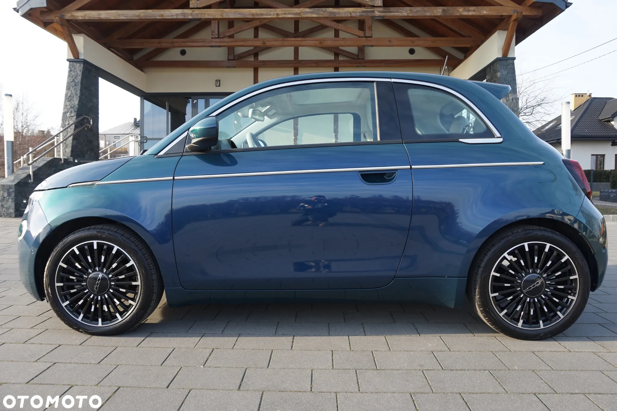 Fiat 500e La Prima - 3