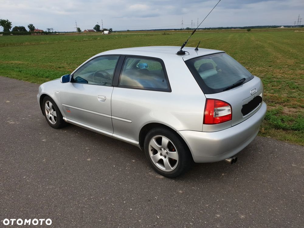 Audi A3 1.9 TDI Attraction - 3