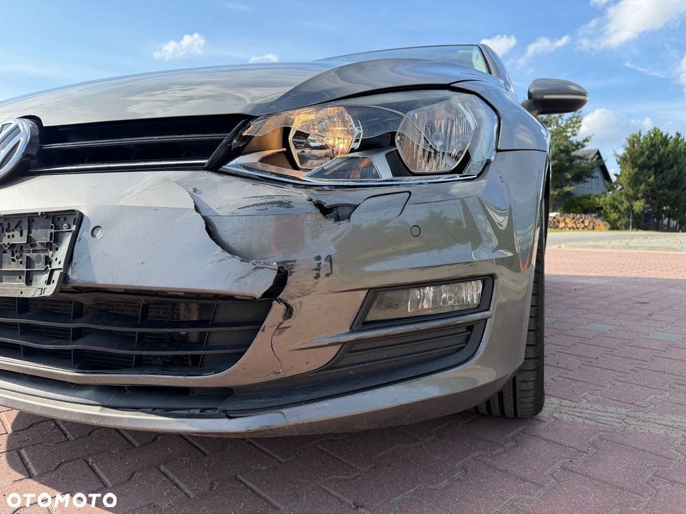 Volkswagen Golf Variant 2.0 TDI (BlueMotion Technology) Comfortline - 19
