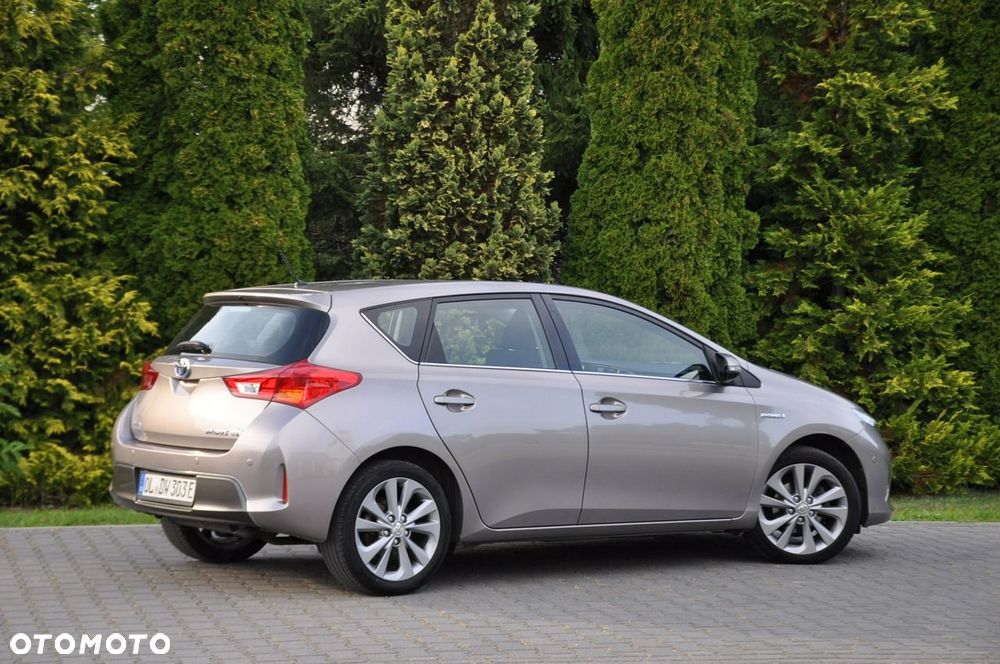 Toyota Auris - 5