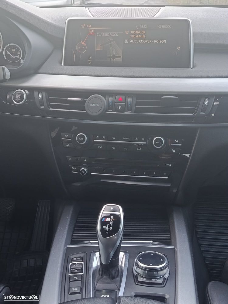 BMW X5 M50d Sport-Aut. — fotografia 10