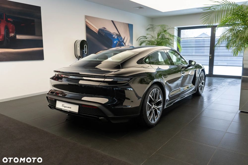 Porsche Taycan 105kWh Black Edition - 3