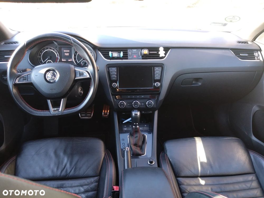 Skoda Octavia 2.0 TDI 4x4 RS DSG - 16