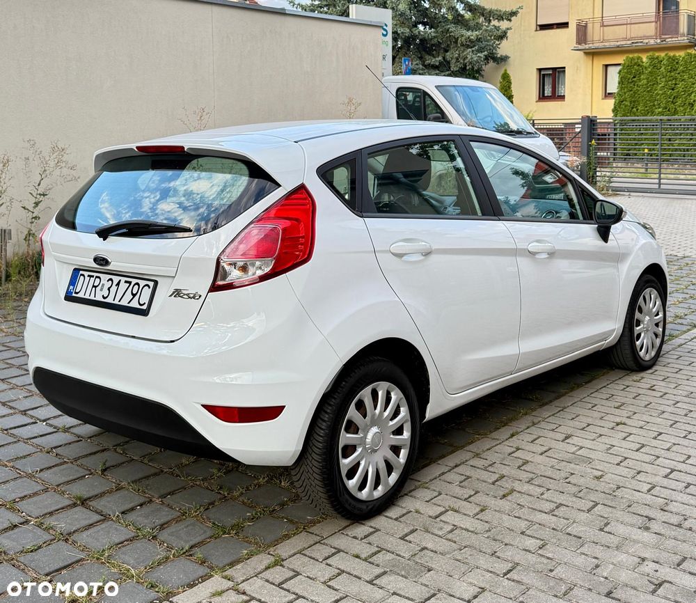 Ford Fiesta 1.25 Ambiente - 6