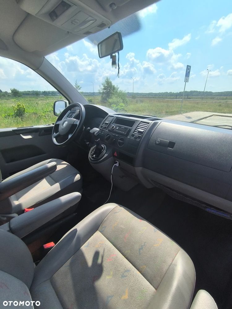 Volkswagen T5 - 21