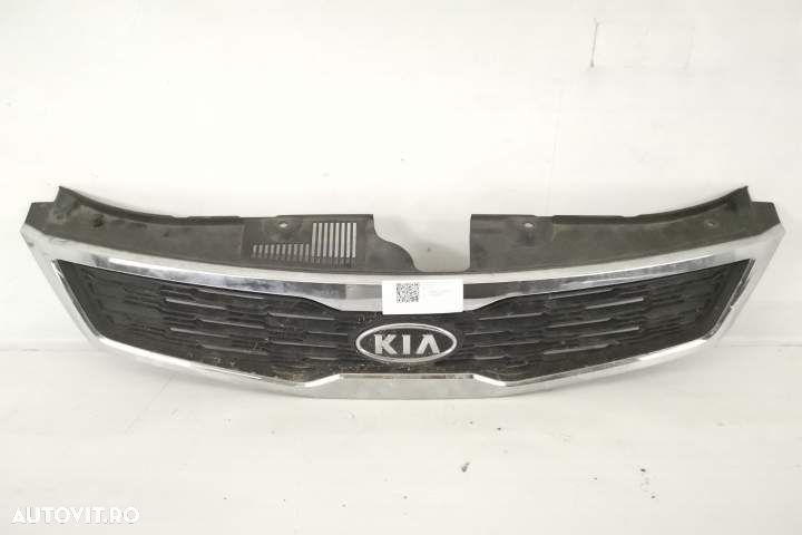 Grila Centrala Radiator Originala In Stare Buna  Kia  Ceed  2 2012 201 - 1