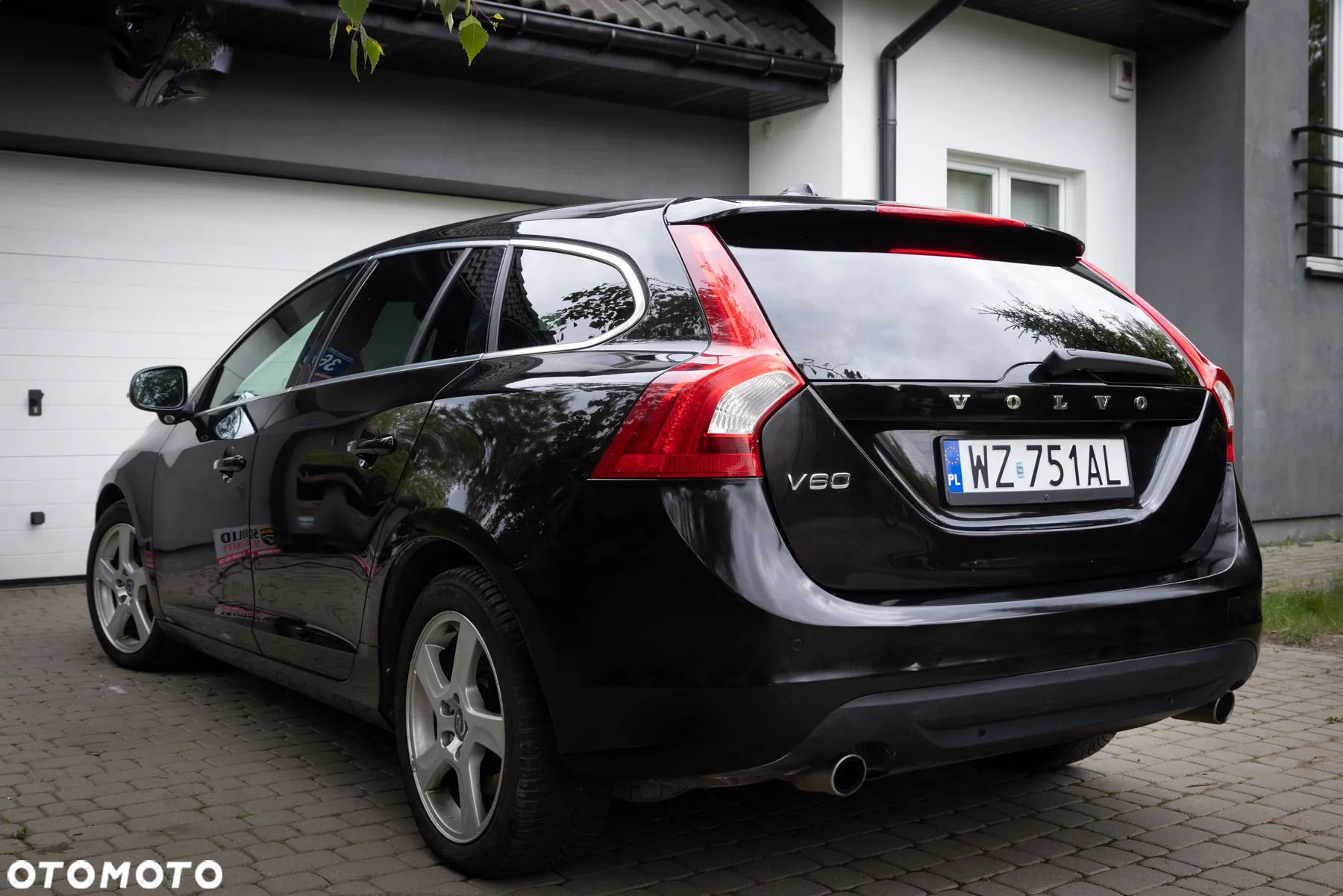 Volvo V60 D5 AWD Geartronic Summum - 3