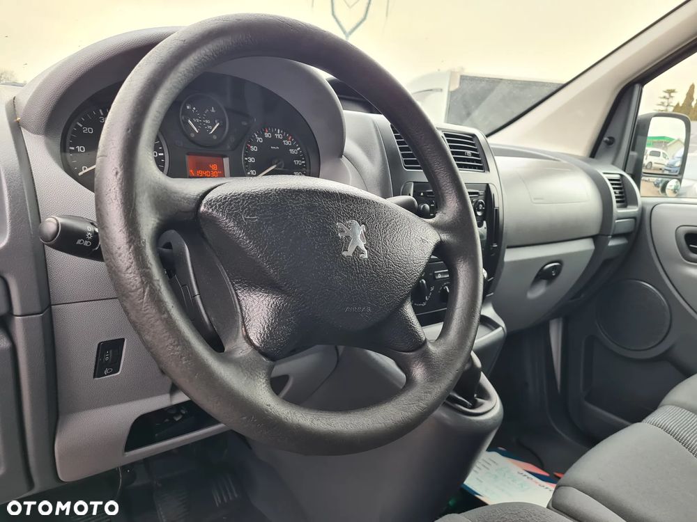 Peugeot Expert - 17