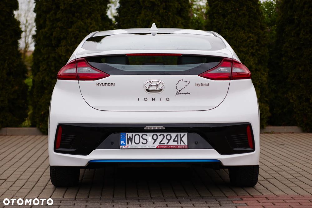 Hyundai IONIQ Hybrid Platinum - 5
