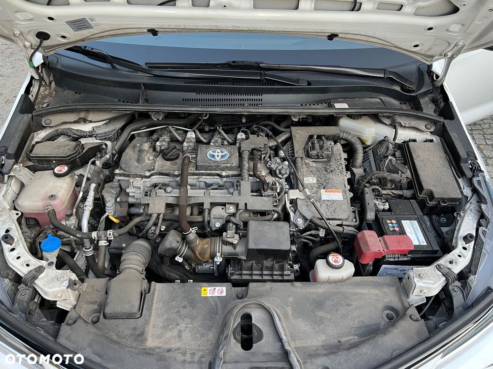 Toyota Corolla 1.8 Hybrid Comfort - 12