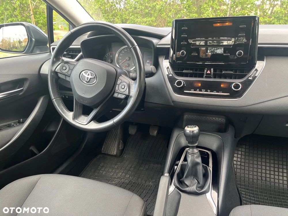 Toyota Corolla 1.6 Comfort - 5