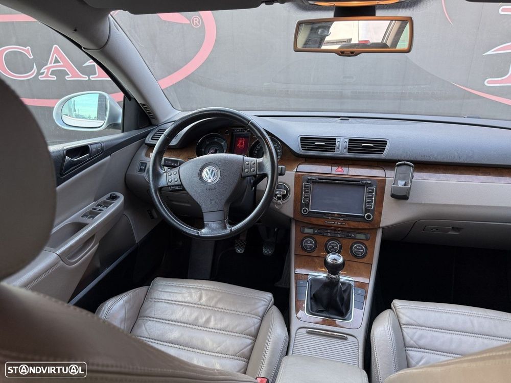 VW Passat Variant 2.0 TDI 4M Highline IM - 12