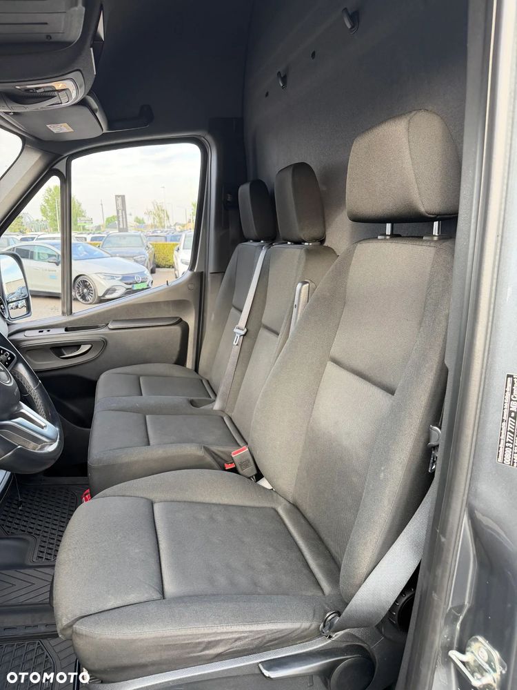 Mercedes-Benz Sprinter 319 CDI Furgon Wysoki dach Długi - 12