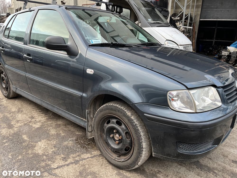 Błotnik lewy VW Polo 6N2 - 2
