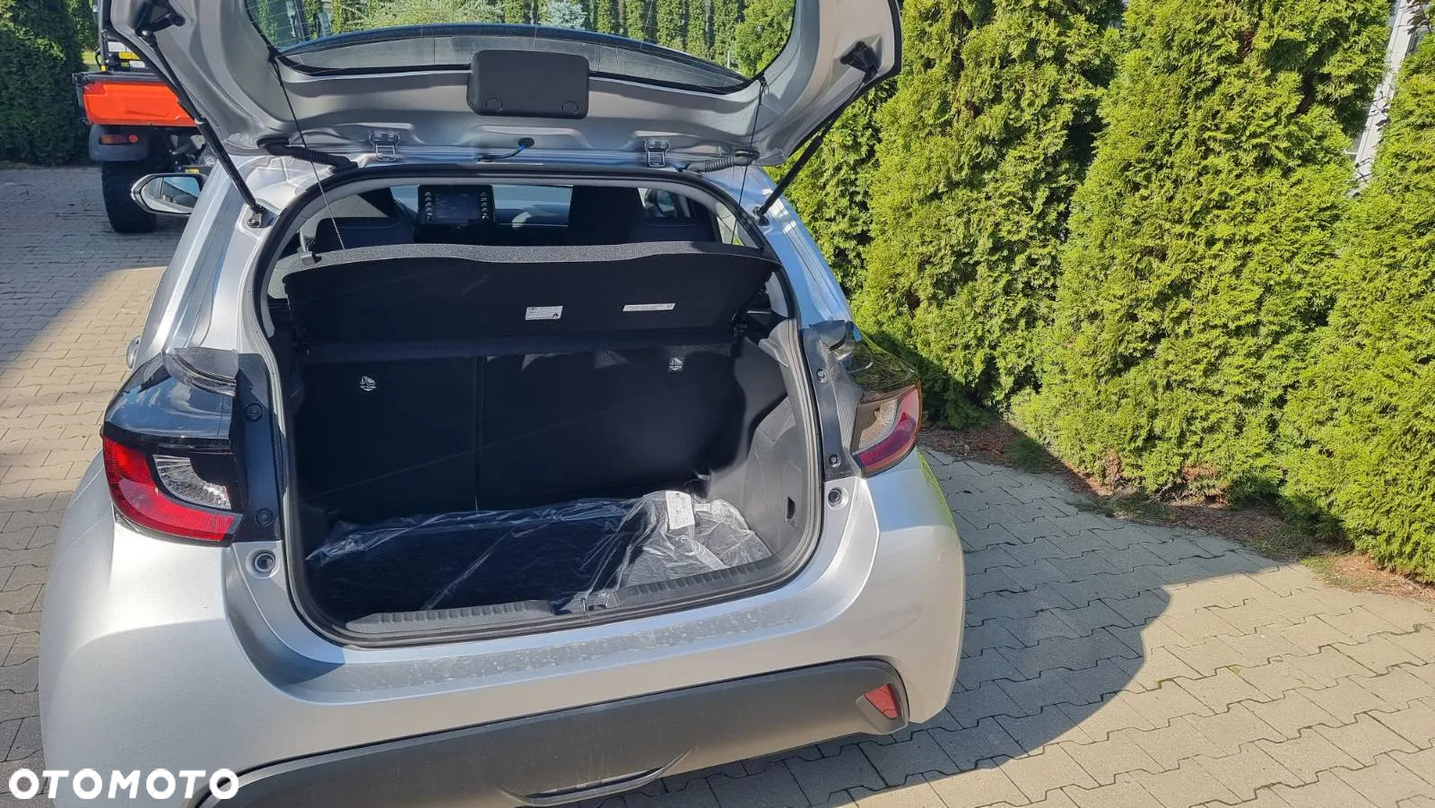 Toyota Yaris Hybrid 1.5 Comfort - 13