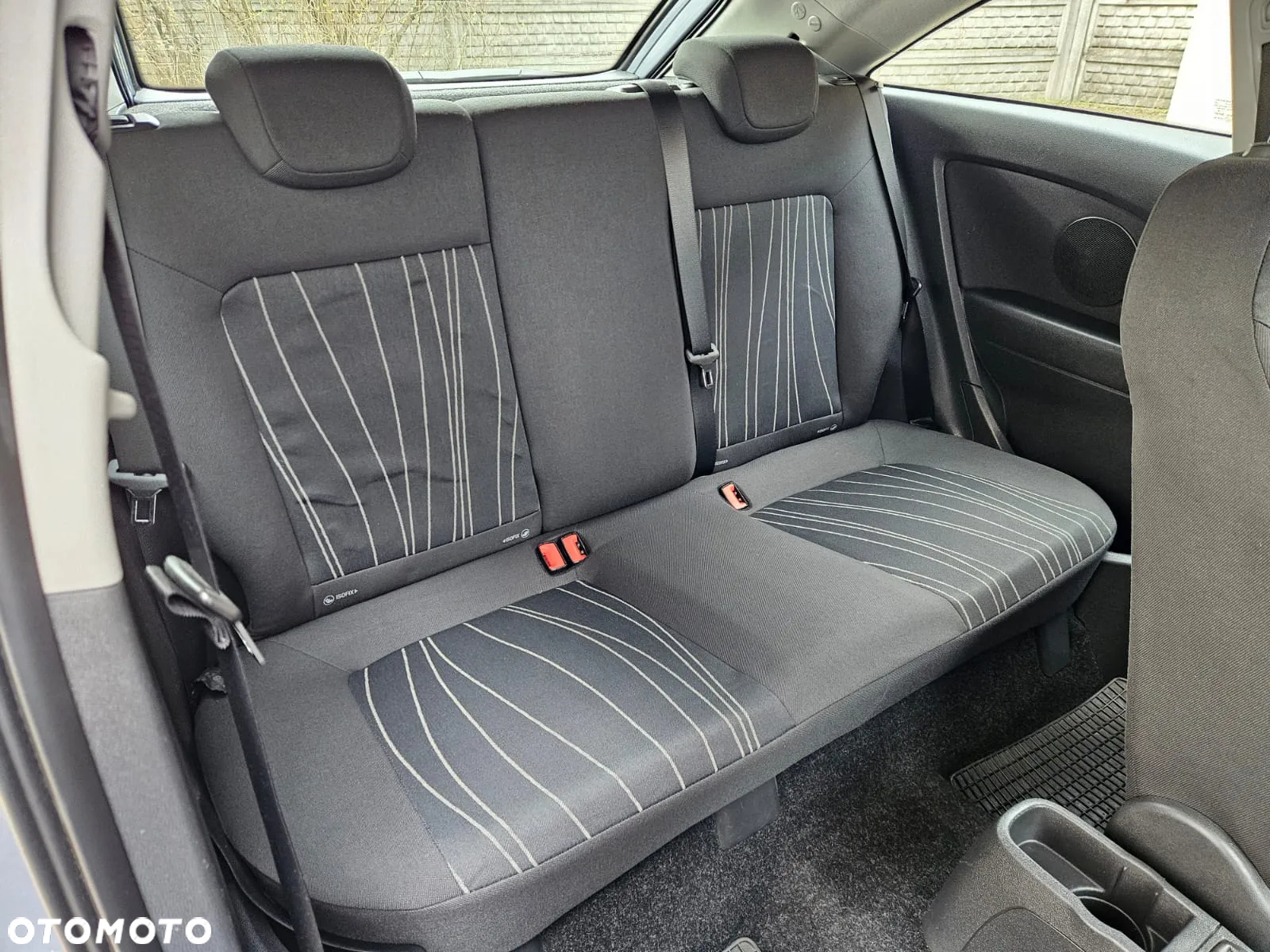 Opel Corsa 1.4 16V - 10