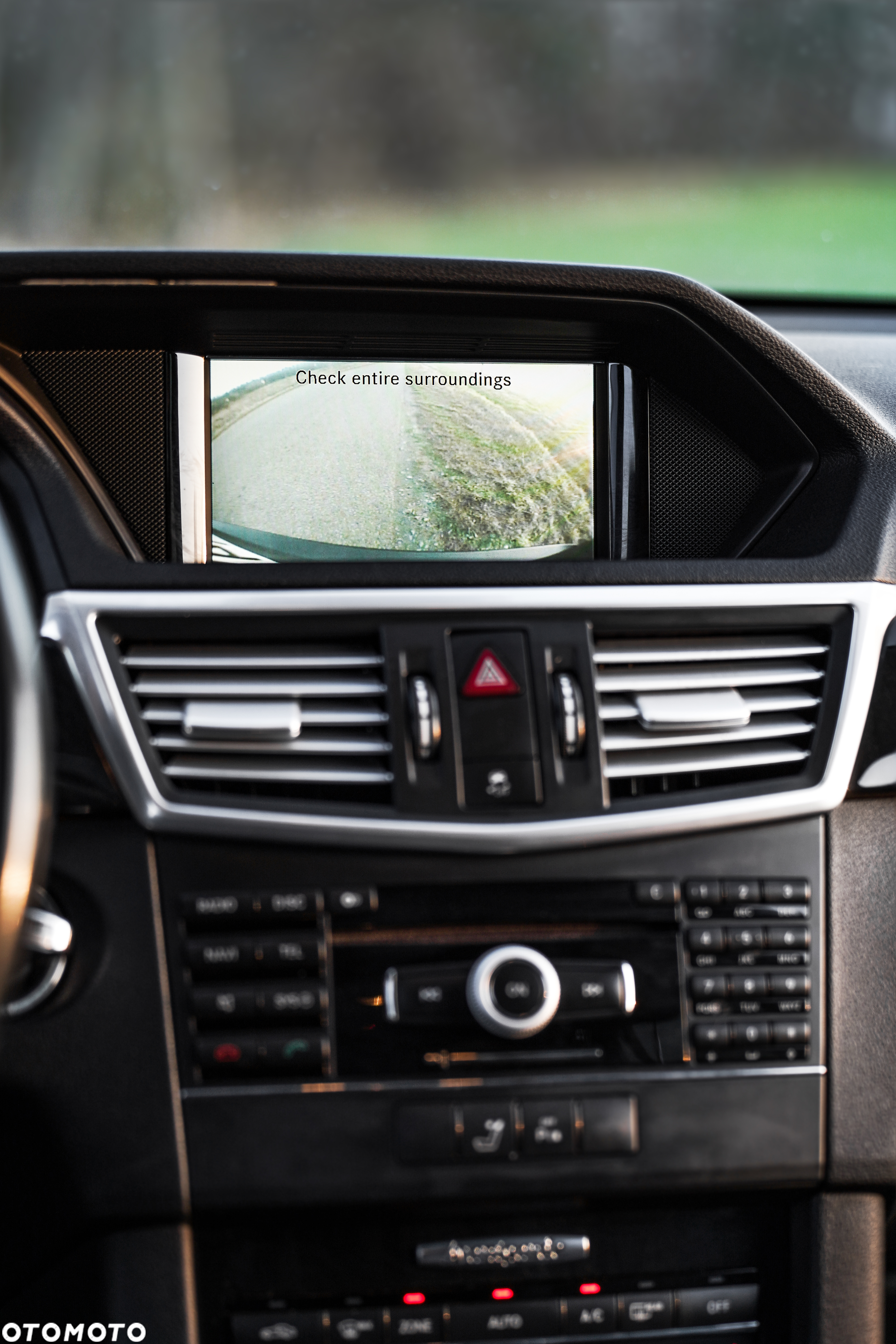 Mercedes-Benz Klasa E 350 T CDI DPF BlueEFFICIENCY 7G-TRONIC Avantgarde - 12