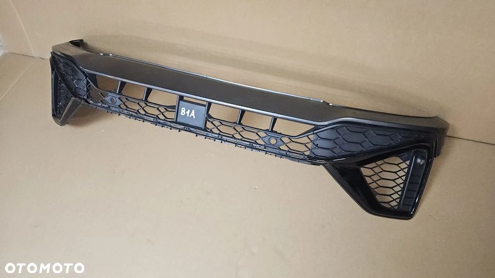 KRATKA ZDERZAKA PRZEDNIA ŚRODKOWA I BOCZNA AUDI Q2 SQ2 81A LIFT S-LINE 81A807647K 81A807682Q - 6
