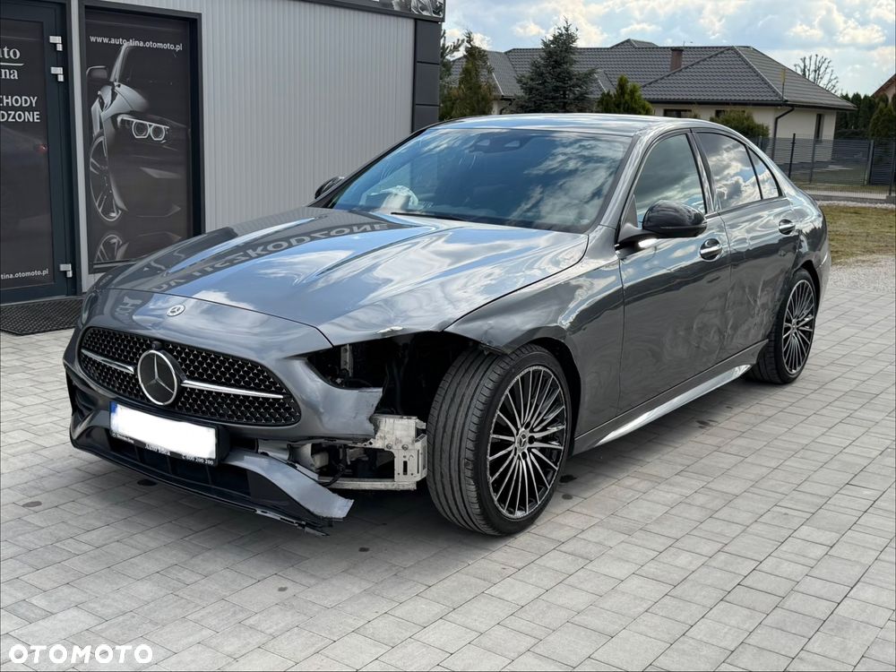 Mercedes-Benz Klasa C 220 d mHEV 4-Matic AMG - 3