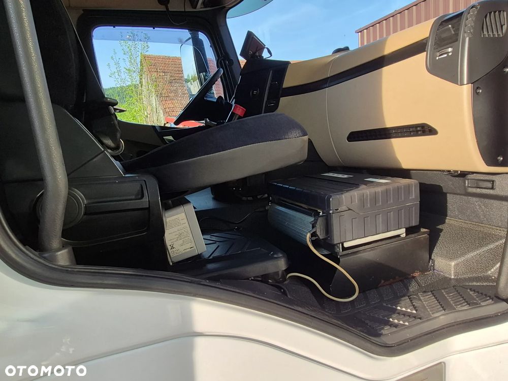 Mercedes-Benz AUTOCYSTERNA MERCEDES ACTROS 18510 - 35