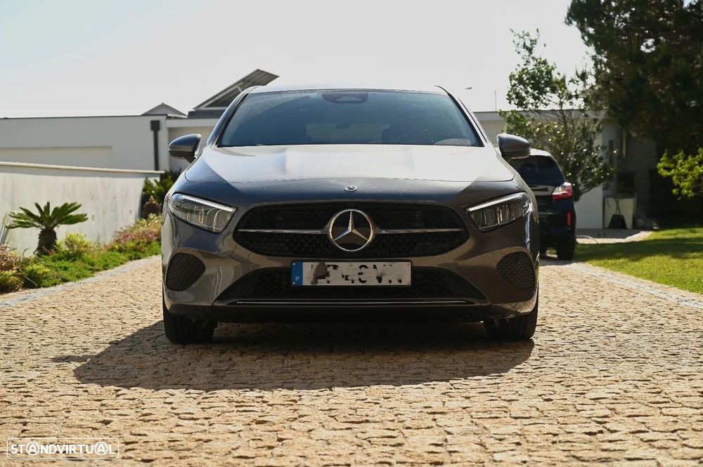 Mercedes-Benz A 200 Standard - 2