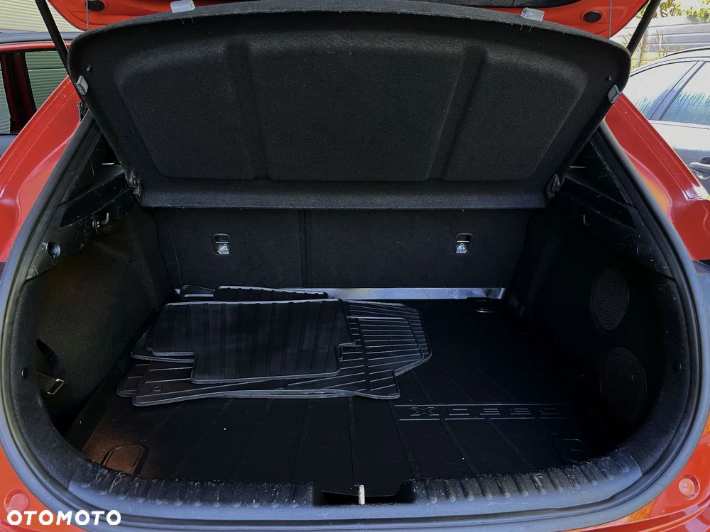 Kia XCeed 1.6 CRDi SCR L Business Line DCT - 34