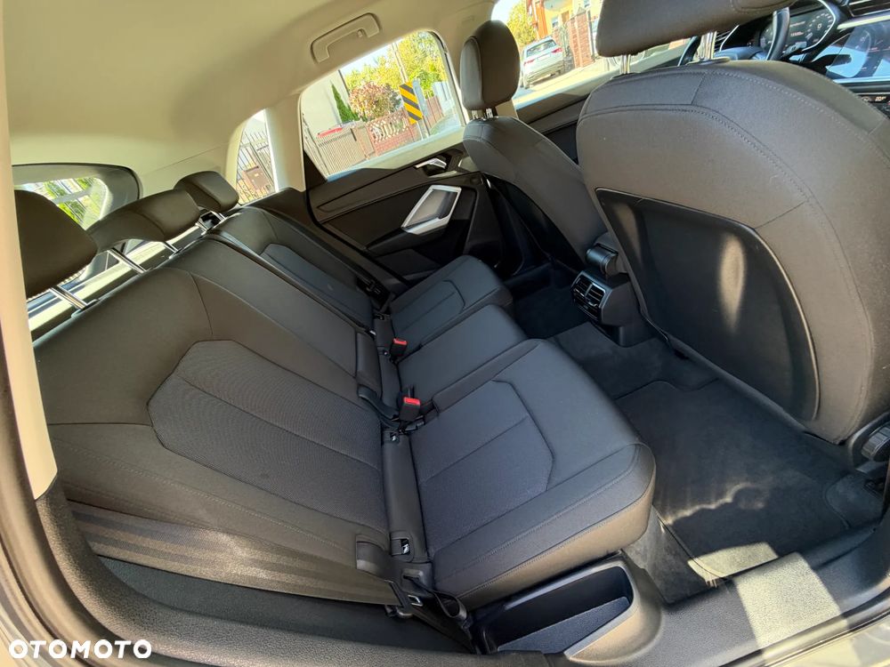 Audi Q3 35 TDI S tronic - 32