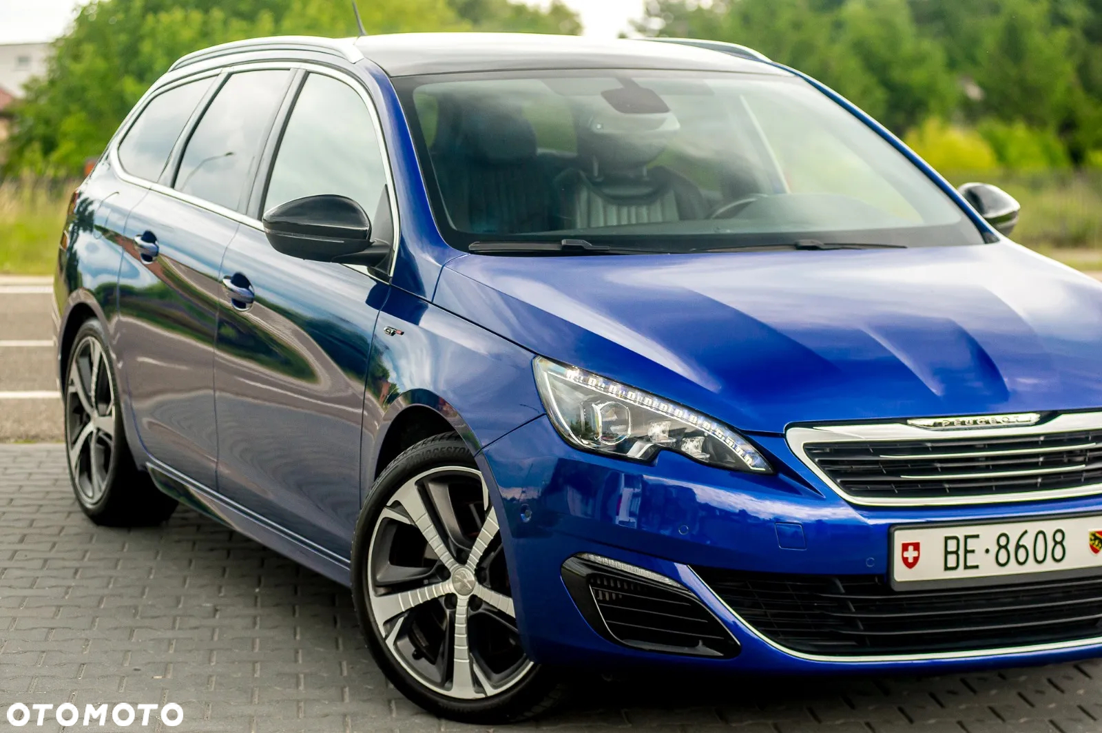 Peugeot 308 SW 1.6 e-THP GT S&S - 11