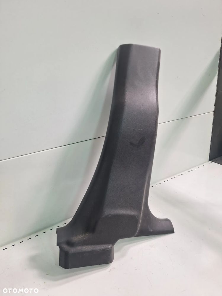 SUZUKI IGNIS II  osłona słupka prawa środkowa