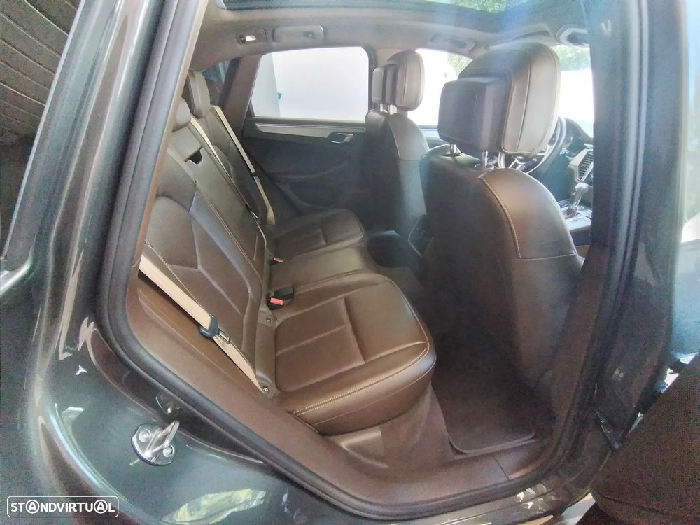 Porsche Macan Standard - 18