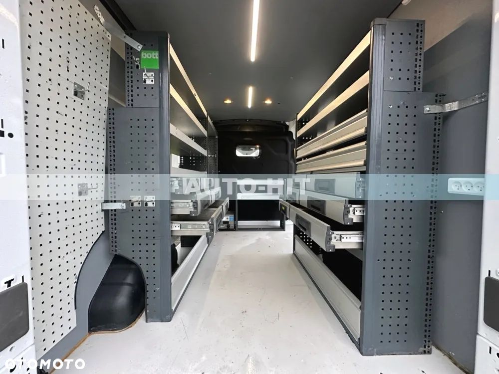 Ford Transit - 16